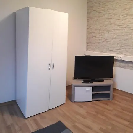 بيت ضيافة In 3*